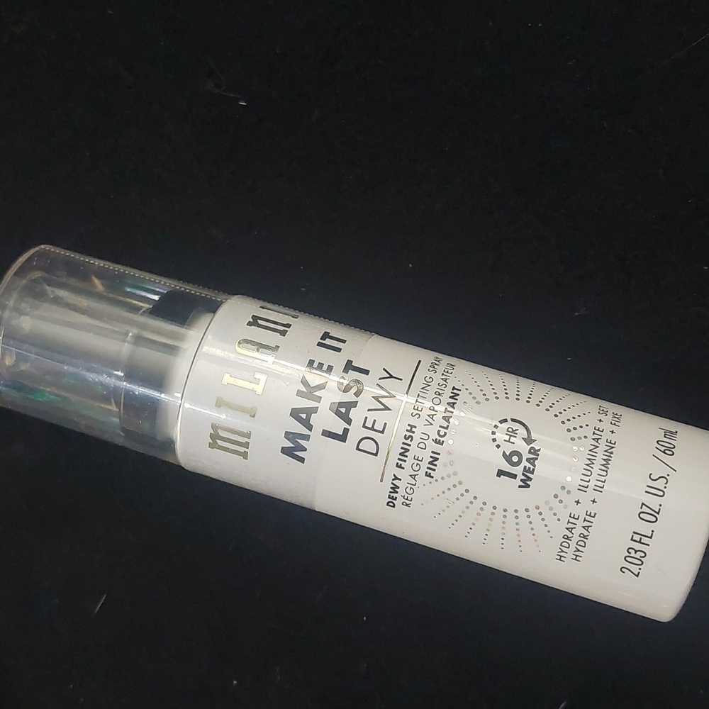 Milani Make it Last Dewy‎ Finishing Spray
